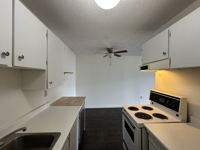 Photo du bâtiment - 9477-9477 Cook St