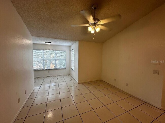 Building Photo - 4528 Commander Dr