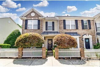 Building Photo - 4102 Christine Ln