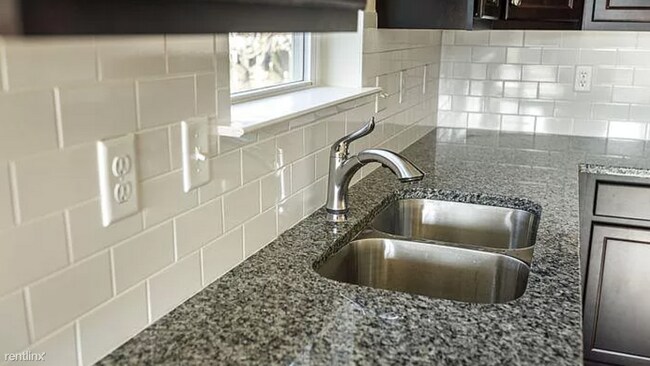 Foto del edificio - 3 br, 2.5 bath Townhome - 114 High Pointe ...