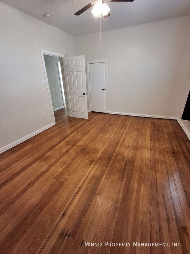 Foto del edificio - 22931 Compound Rd
