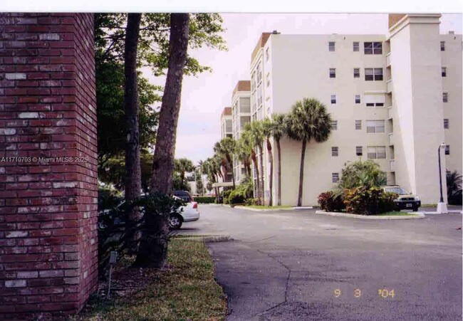 Foto del edificio - 501 E Dania Beach Blvd