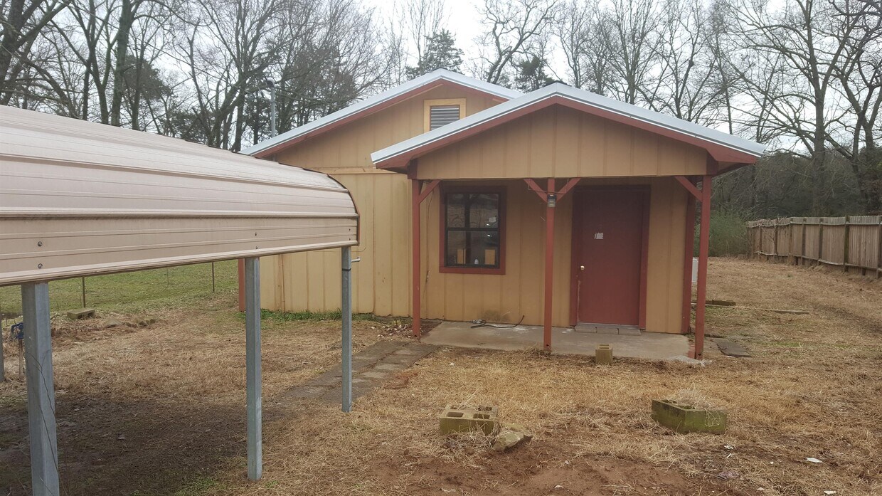 9873 AR352, Clarksville, AR 72830 House for Rent in Clarksville, AR