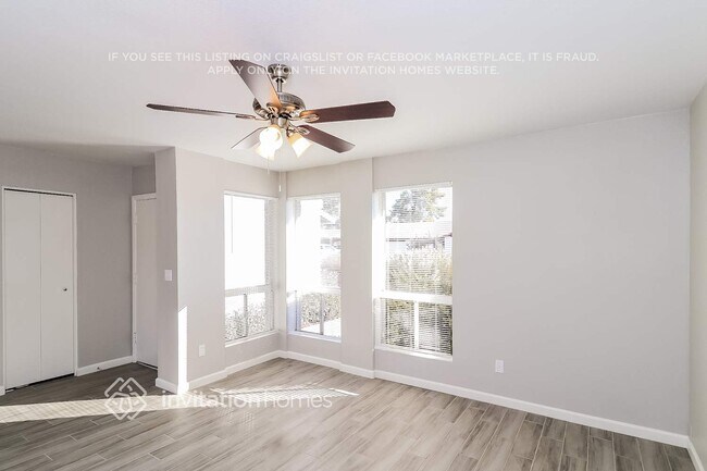 Foto del edificio - 2130 W Danbury Dr