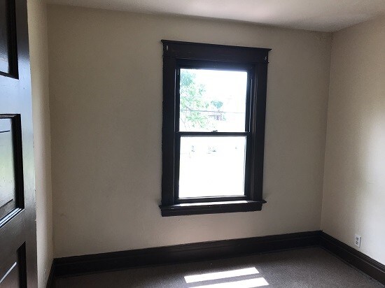 Building Photo - 1350 Cleveland Ave