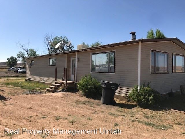 Primary Photo - 3 br, 2 bath House - 731 E 1000 N