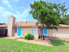 Building Photo - 14200 Sussman Ct