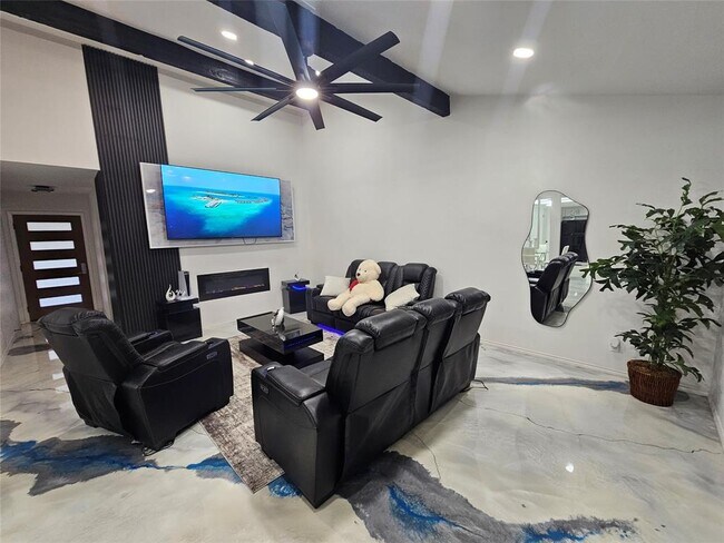 Foto del edificio - 10706 Berthound Dr