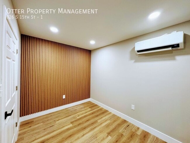 Foto del edificio - 926 S 15th St