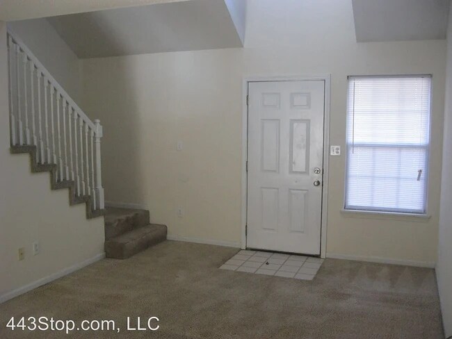 Foto del edificio - 310 Nikki Way