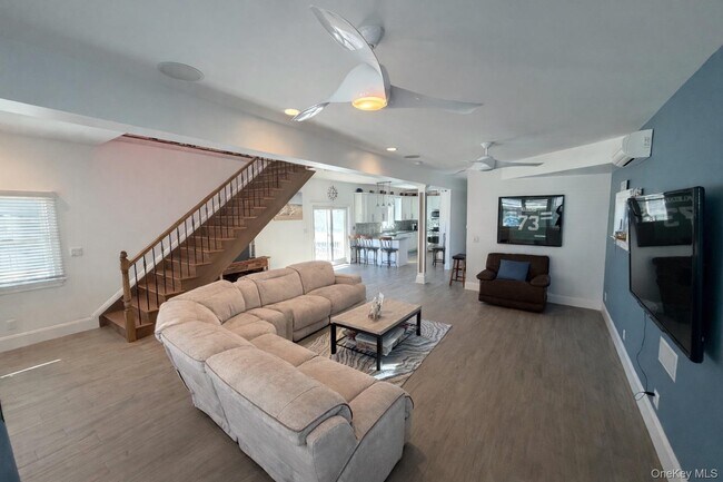 Foto del edificio - 65 New Hampshire St