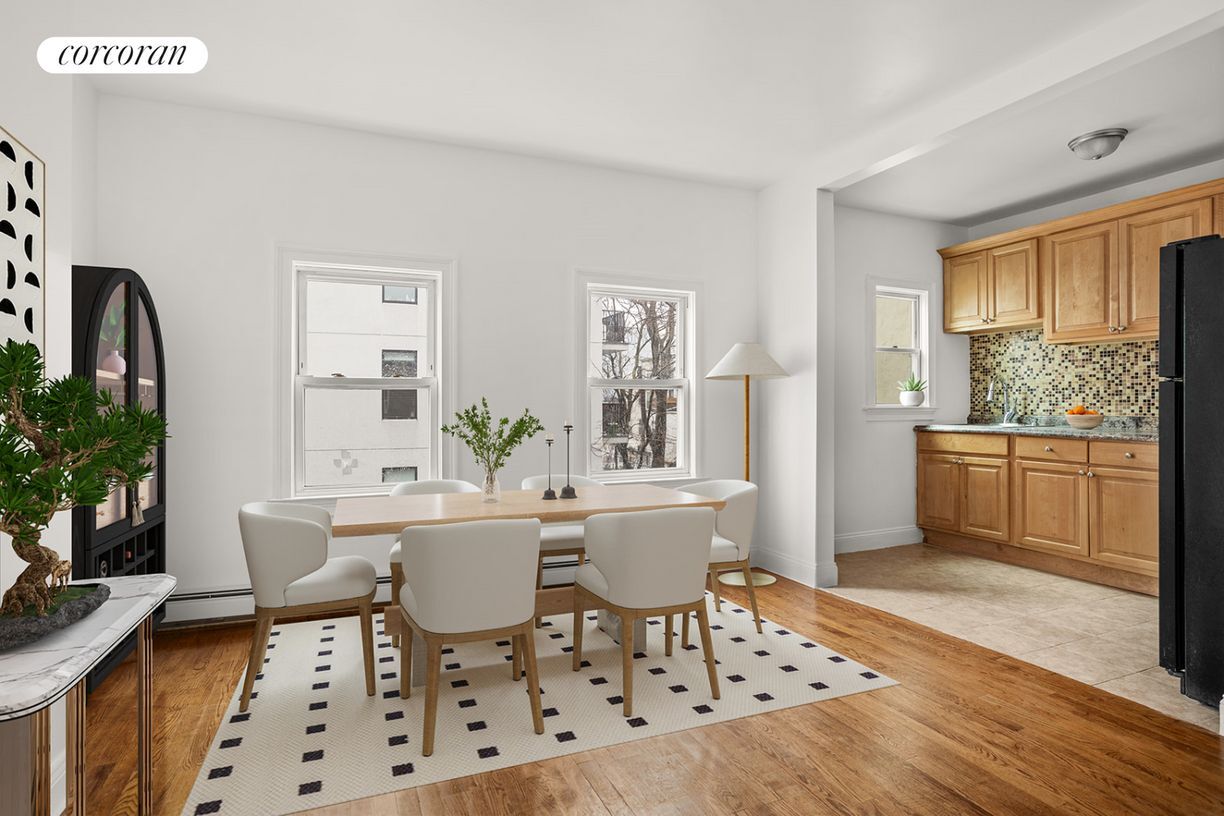Primary Photo - 217 Stuyvesant Ave
