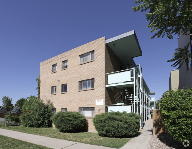 Building Photo - Vine Apartments