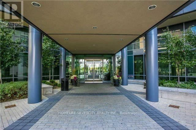 Building Photo - 215 Sherway Gardens Rd