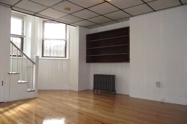 Foto del edificio - 924 Beacon St