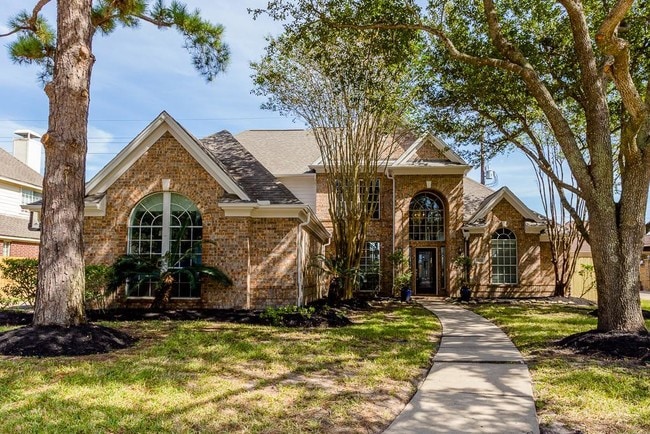 Building Photo - 24122 Falcon Point Dr