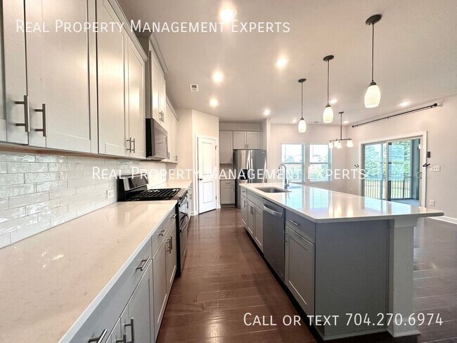 Foto del edificio - 3012 Striped Maple Ct