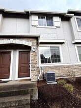 Building Photo - 14233 SW 169th Ave