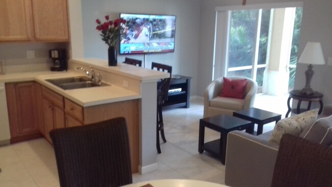 Foto del edificio - 8030 Carnoustie Pl