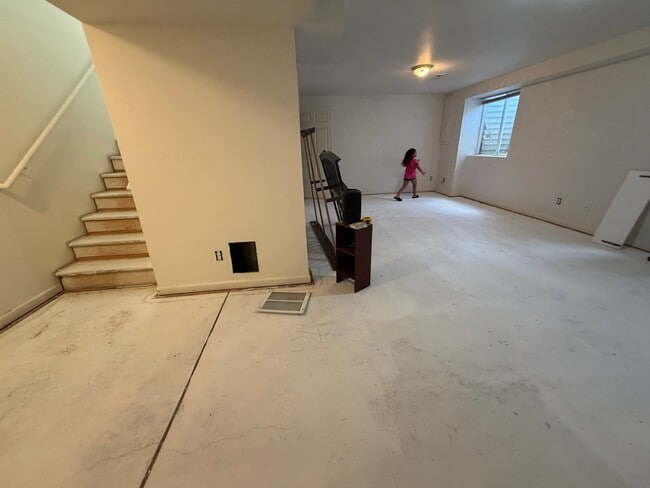 Building Photo - 501 Monico Gardens Dr