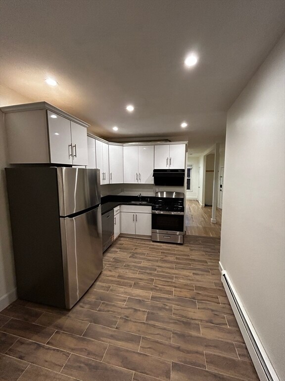 Foto del edificio - 24 Grapevine Ave