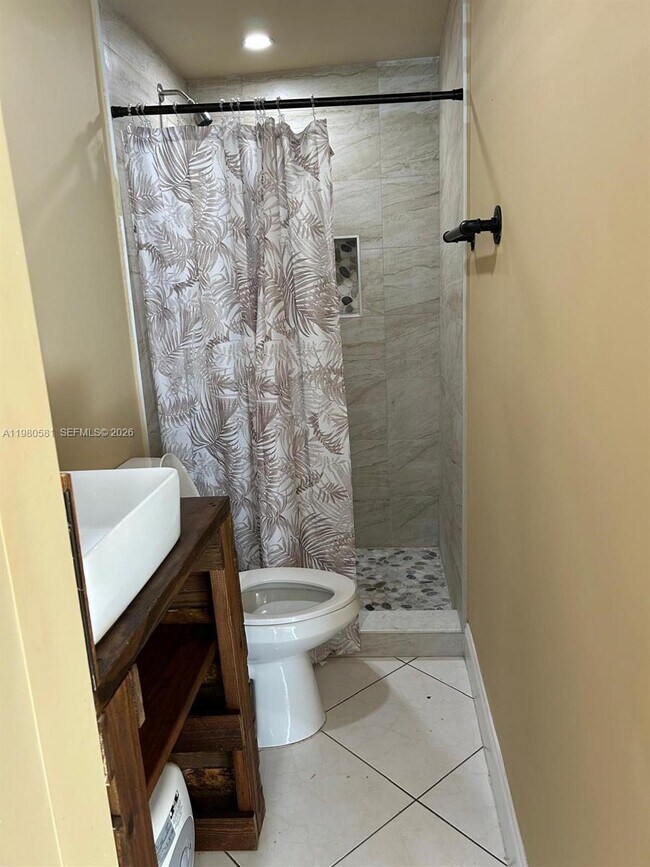 Foto del edificio - 1301 N 58th Ave