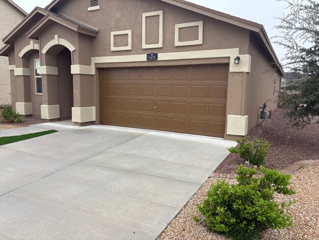 Building Photo - Home for rent in Socorro