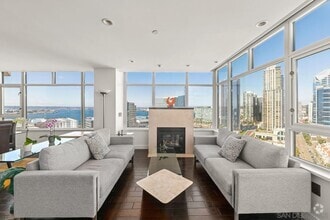 Building Photo - 700 W Harbor Dr