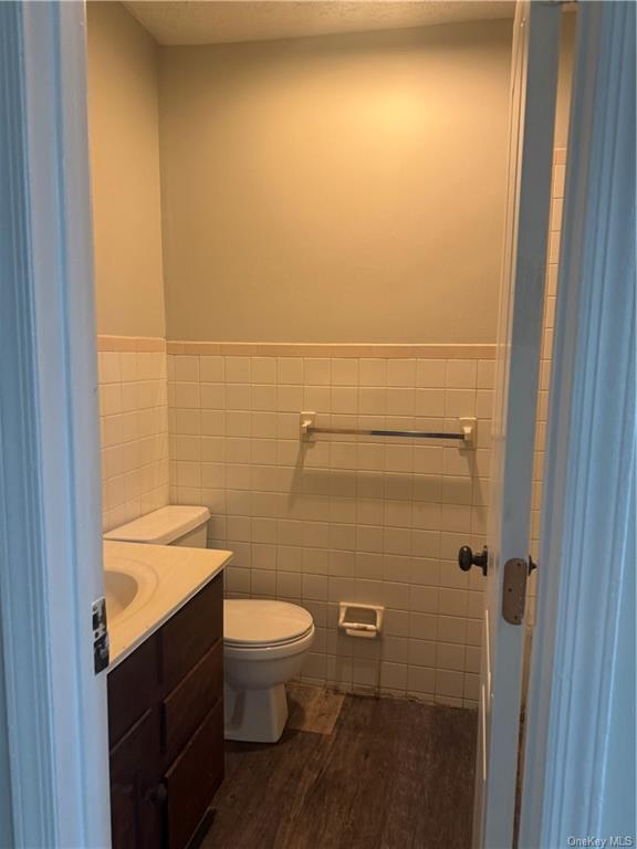 Building Photo - 298 NY-211