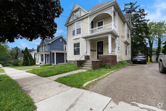 Building Photo - 528 S 5th Ave
