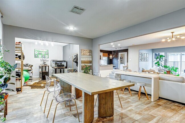 Foto del edificio - 6022 Spellman Rd