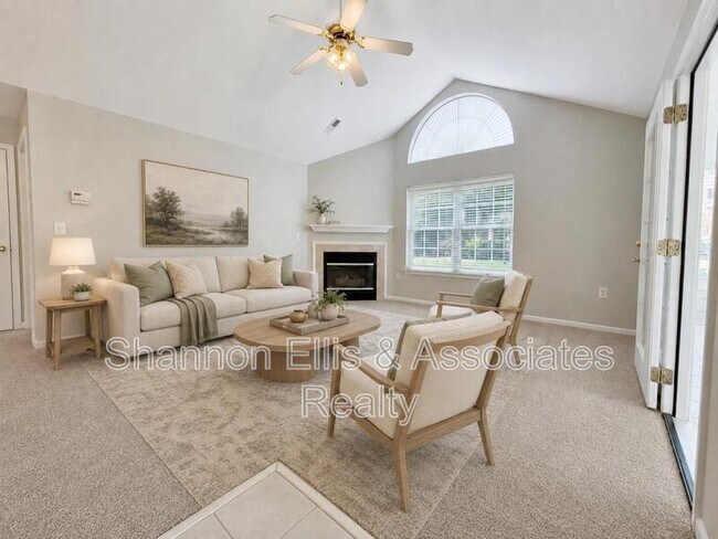 Building Photo - 3057 Orchard Ridge Cir