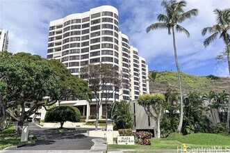 Building Photo - 6770 Hawaii Kai Dr
