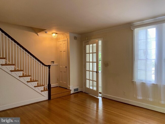 Building Photo - 4207 45th St NW