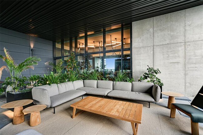 Foto del edificio - 610 Davis St