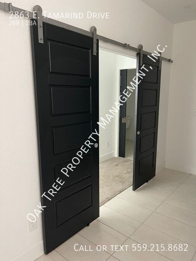 Foto del edificio - 2863 E Tamarind Dr
