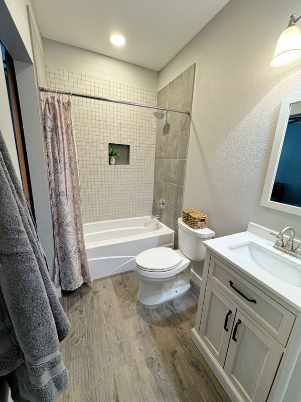 Photo - 142 Avant Townhome