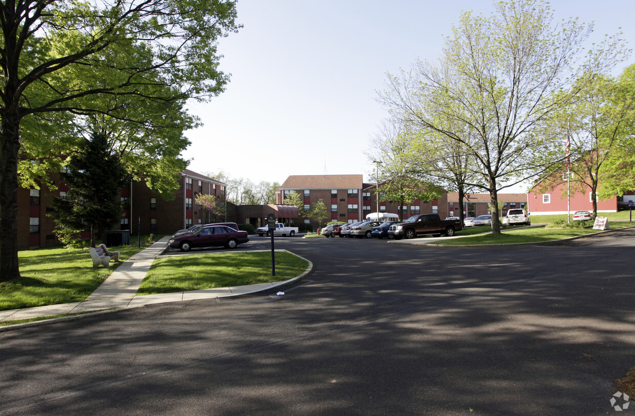 Primary Photo - Redeemer Village I & II