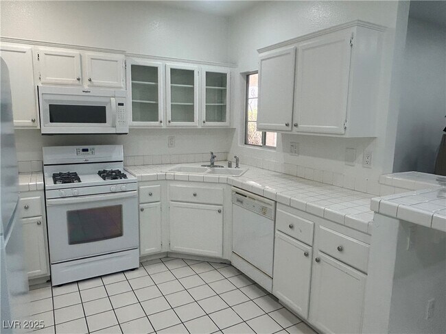 Foto del edificio - 1830 N Buffalo Dr