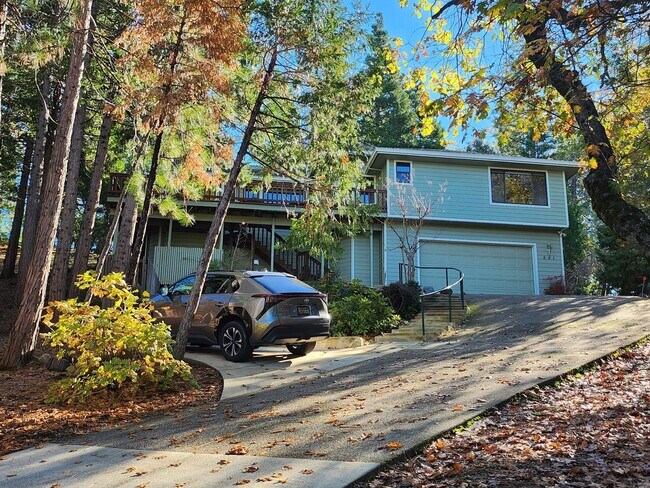 Building Photo - 281 Forest Meadows Dr