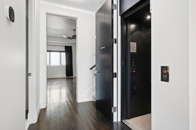 Foto del edificio - 137 Jackson St