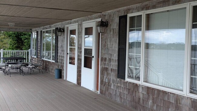 Foto del edificio - 14323 Sunset Ln