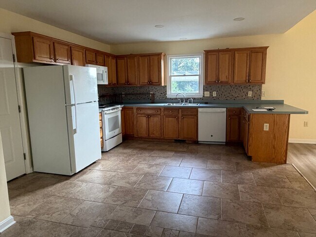 Foto del edificio - Single Story home in Overbrook Shores