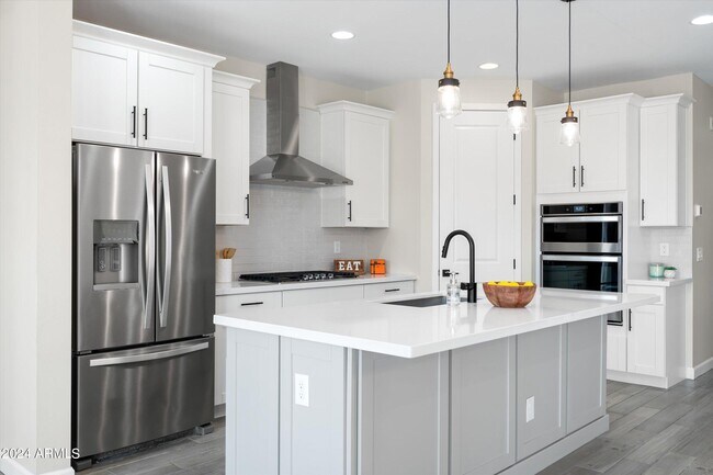 Building Photo - 26349 N 133rd Ave