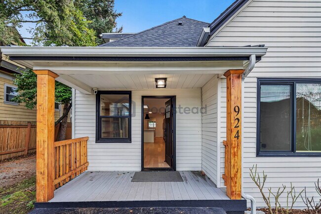 Foto del edificio - 924 24th Ave S