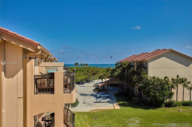 Building Photo - 301 Ocean Bluffs Blvd