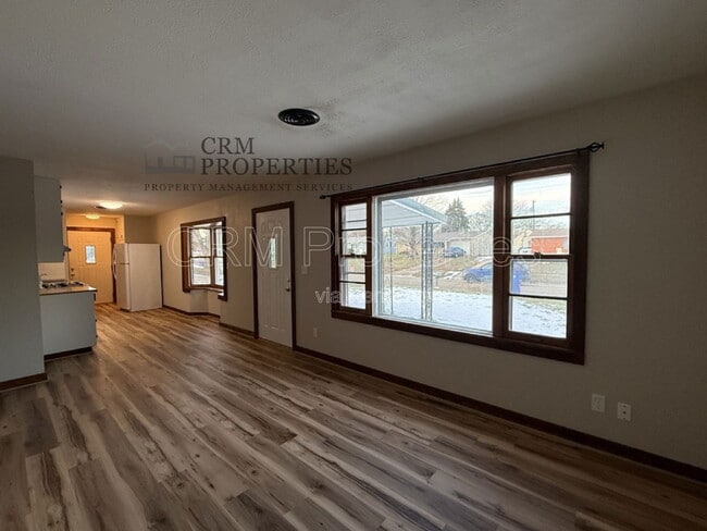 Building Photo - 805 Miami Blvd