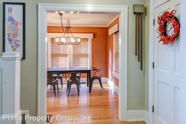 Foto del edificio - 3 br, 1 bath House - 410 N Edwin