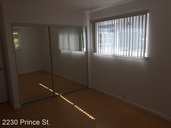 Foto del edificio - 2230 Prince St
