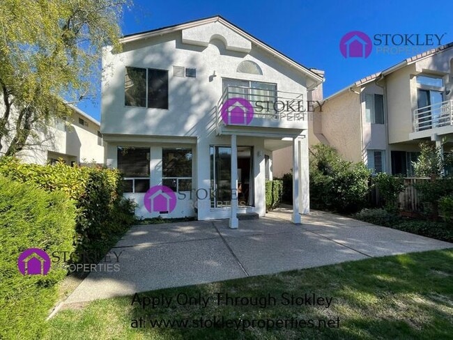 Building Photo - 5300 E Lakeshore Dr